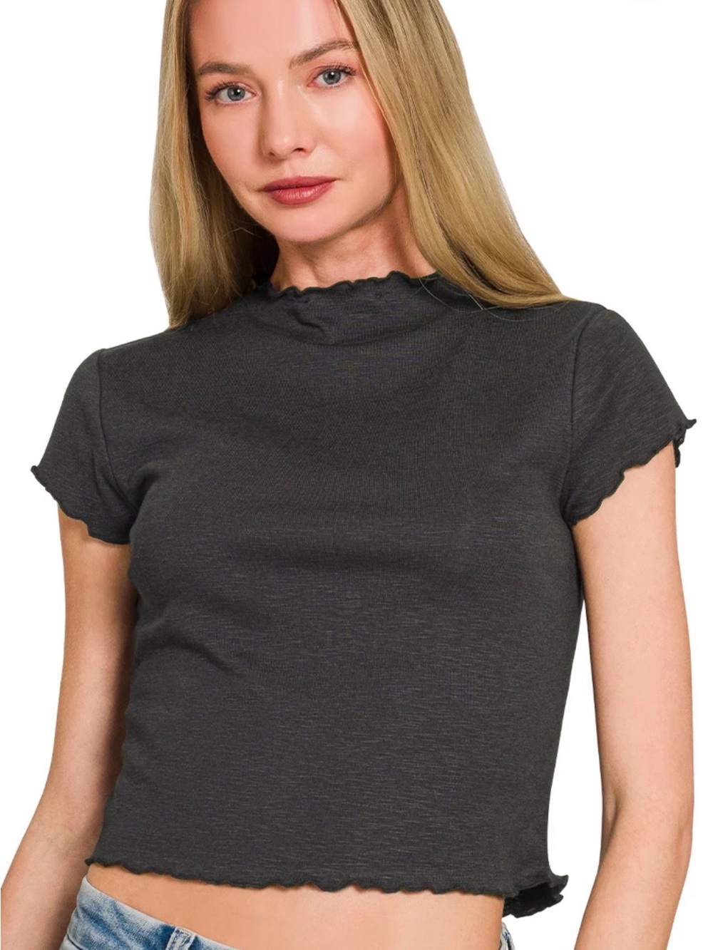 Zenana Outfitters Black Baby Lettuce Crop Top Tee